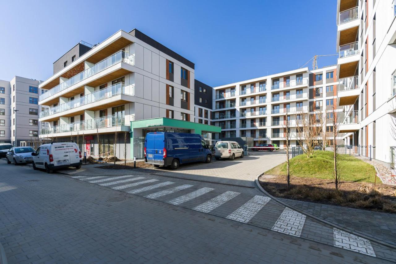 Premium Apartments Poznan Airport By Noclegi Renters Eksteriør billede
