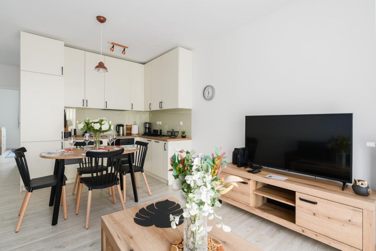 Premium Apartments Poznan Airport By Noclegi Renters Eksteriør billede
